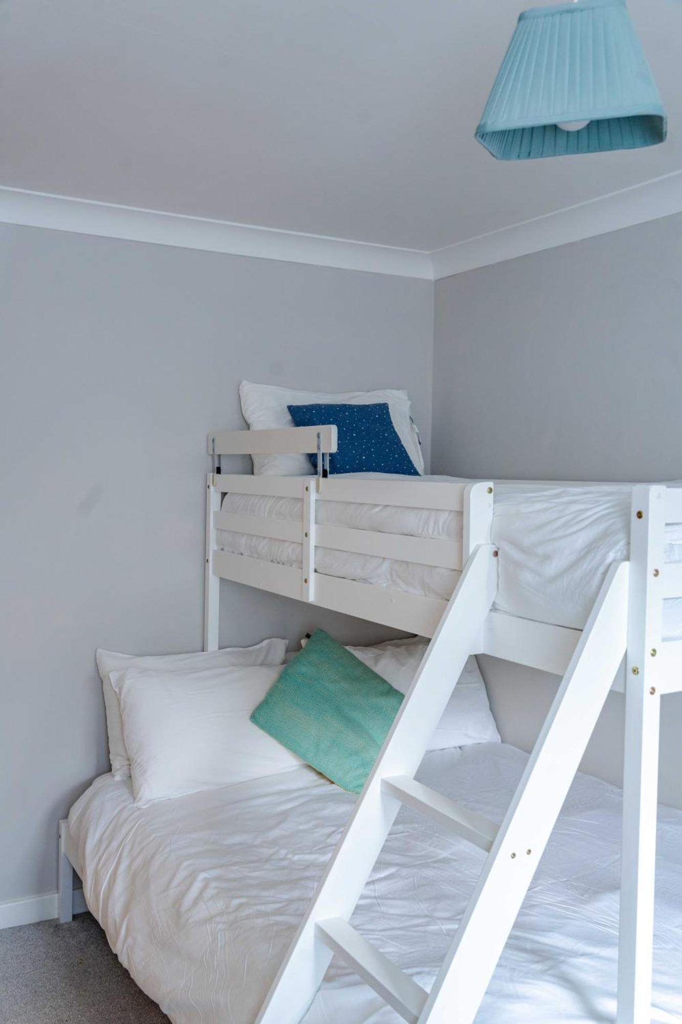 Modern Apartment Near Old Town With Parking Margate Exterior foto